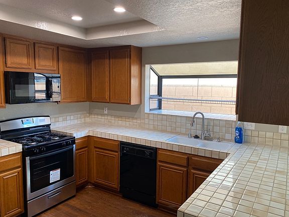 2nd image of 6732 Burke Ct