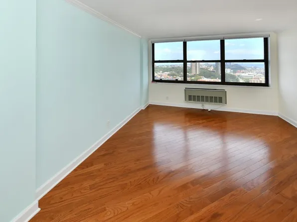 7000 Blvd East image 3 of 8