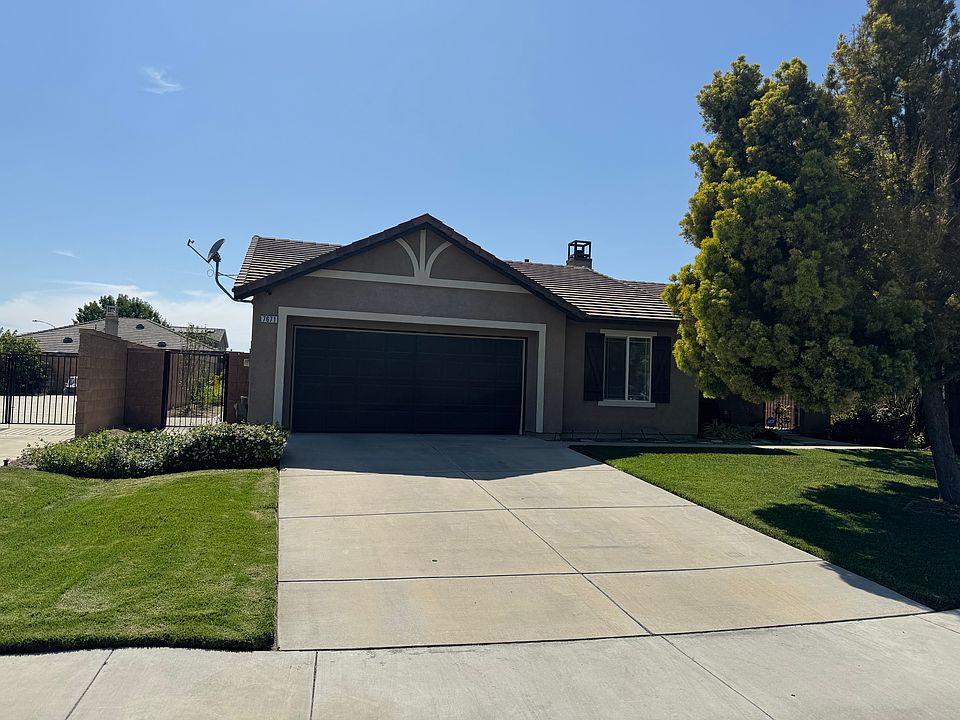 1st image of 7671 Indian Canyon Cir