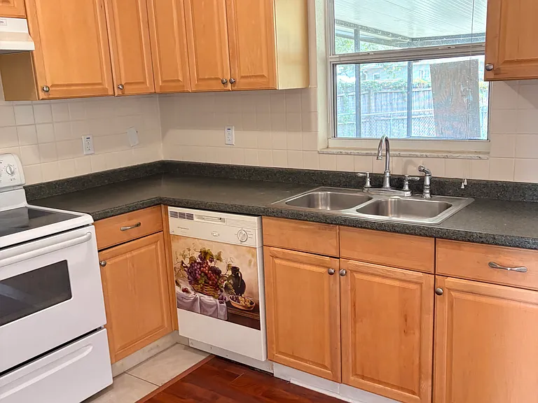 12125 N Edison Ave — Photo 25