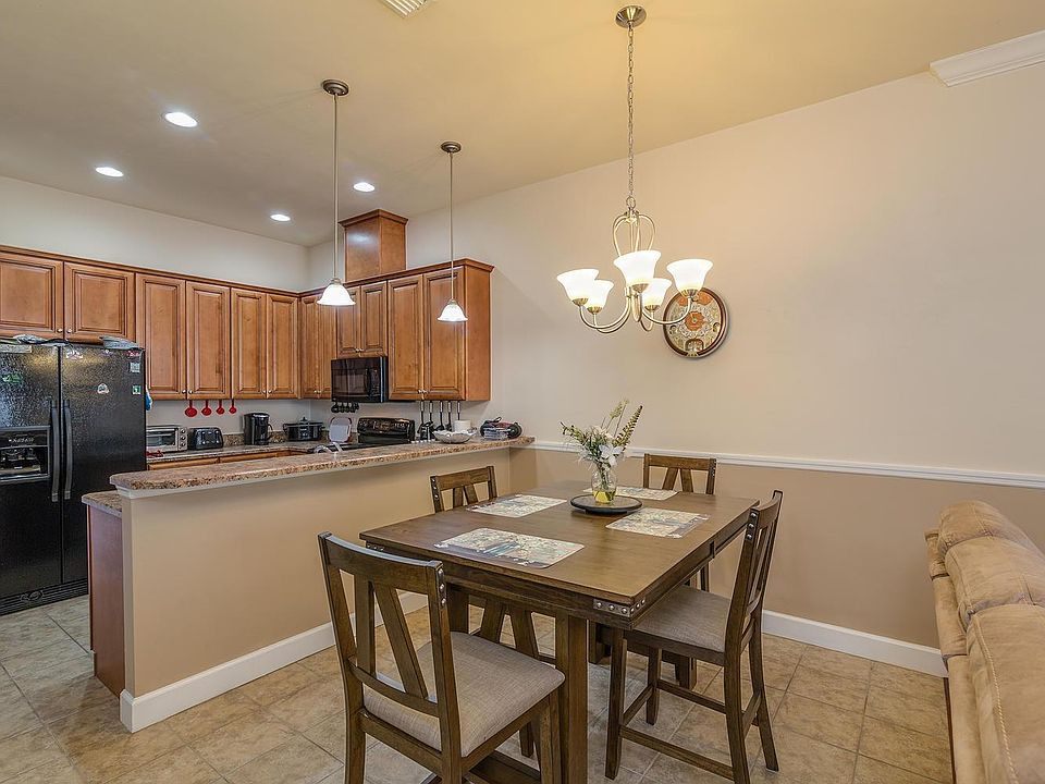 1st image of 10701 Nw 65th Way