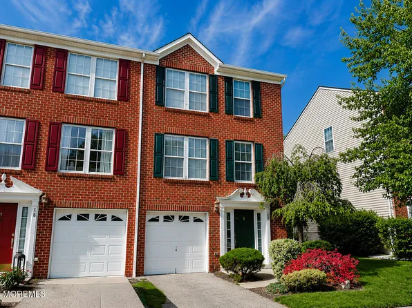 17 Abby Road, Farmingdale, NJ 07727