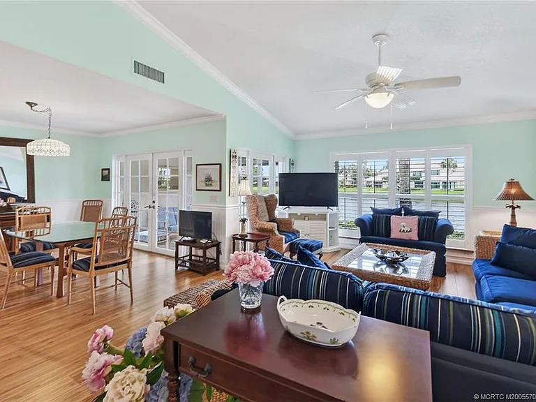 5636 SE Foxcross Pl — Photo 8