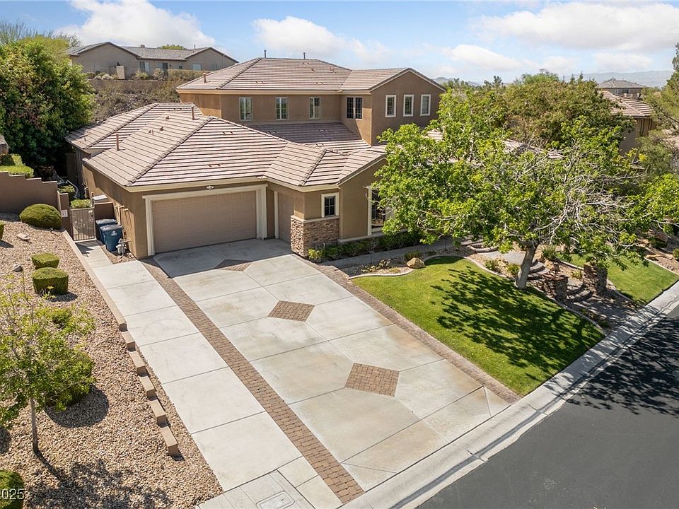 19 Chalet Hills Ter, Henderson, NV 89052 | Zillow