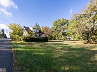 4 Boraten Rd, Linfield, PA 19468