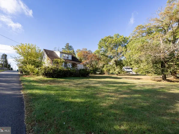 4 Boraten Rd, Linfield, PA 19468