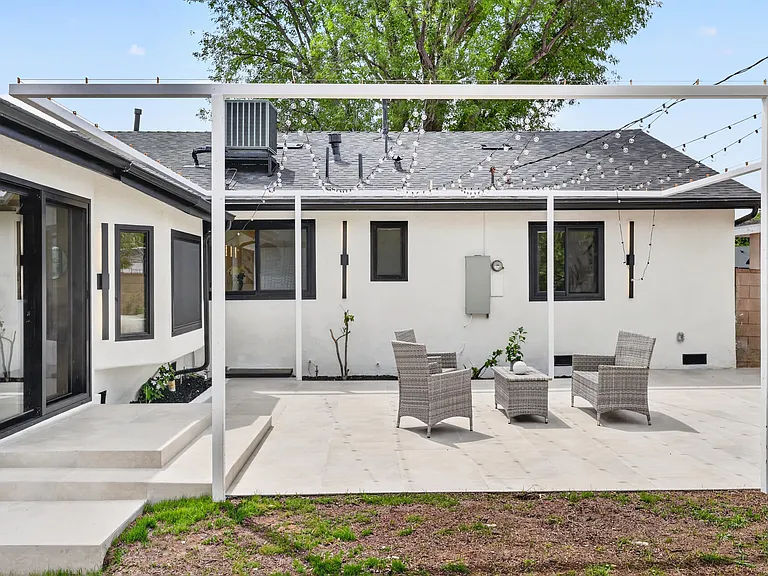 16231 Septo St — Photo 20
