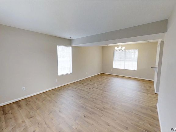 5th image of 6753 Holly Springs Dr
