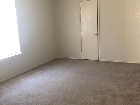 5th image of 4407 Breckenridge Dr