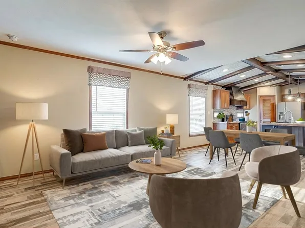4813 Peachtree St, Granbury, TX 76048