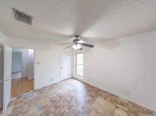 155 Englehart Rd, San Antonio, TX 78264