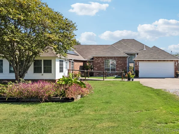 1205 S 133rd East Ave, Tulsa, OK 74108