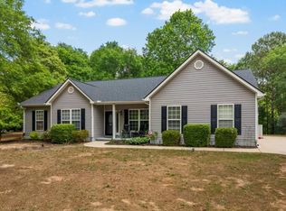543 Thorn Cove Dr, Chesnee, SC 29323