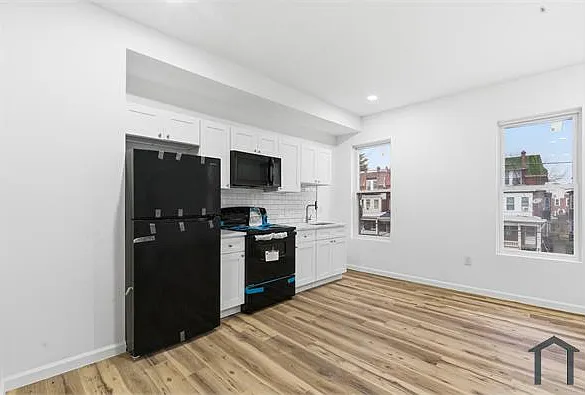 6320 Vine St #3 — Photo 10