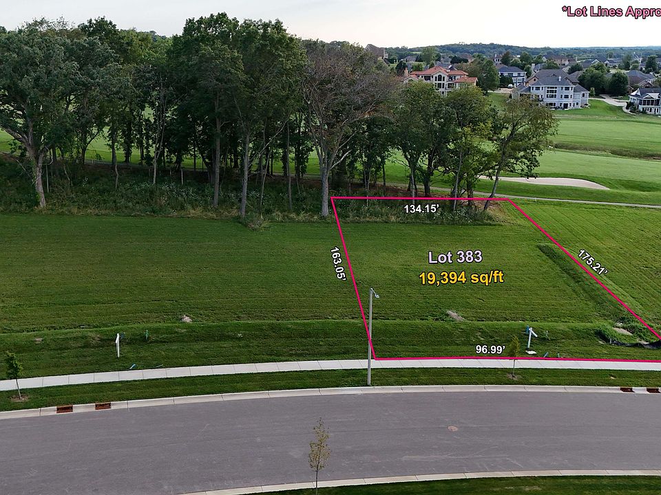2nd image of L383 Interlachen Ave