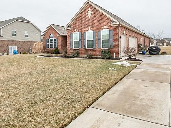 5th image of 8795 Elysee Cir