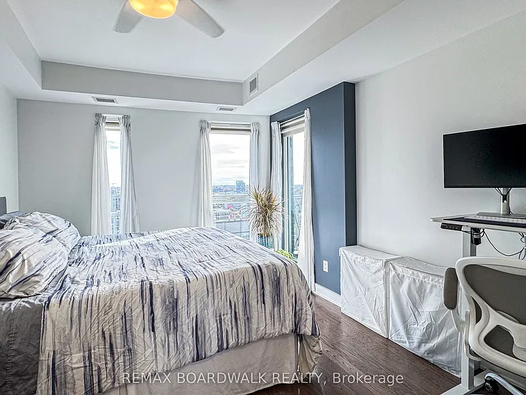 40 Nepean St #1206 — Photo 26
