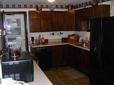 5th image of 3320 Hagemann St