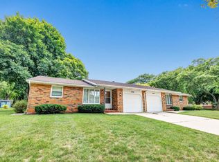 2404 Browning Rd, Green Bay, WI 54302