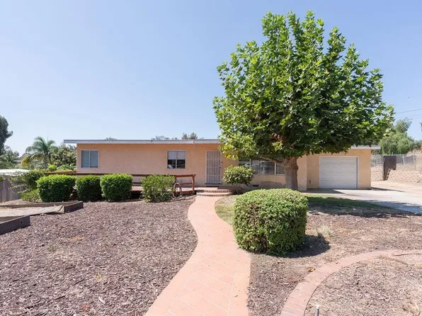 1057 Metcalf St, Escondido, CA 92026