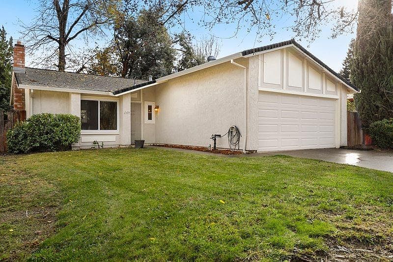 1st image of 2608 Millcreek Dr