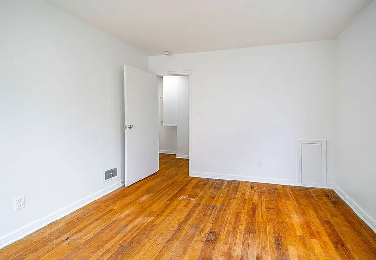 2912 Ruhl Ave — Photo 17