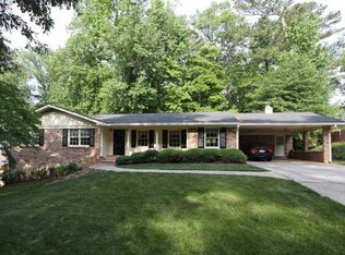 4372 Vintage Ln, Dunwoody, GA 30338