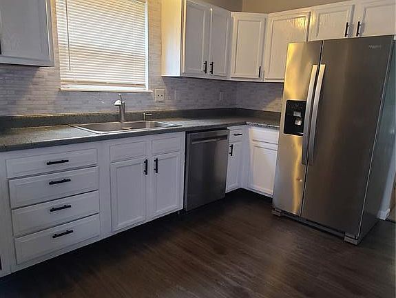 5th image of 4916 W Florissant Ave