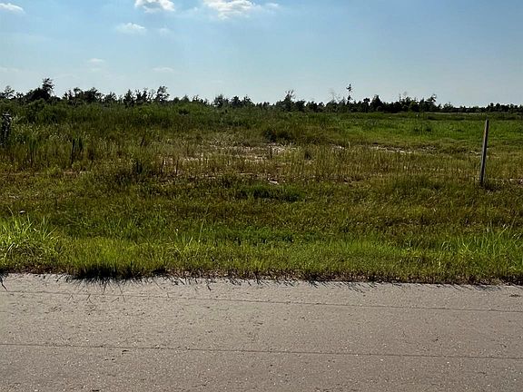 3rd image of 1317 Road 5507