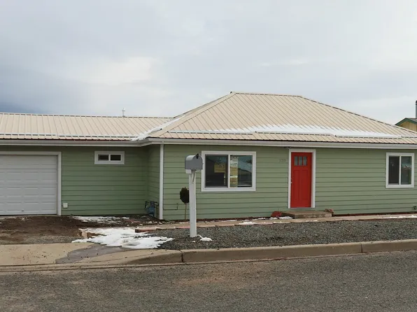 530 Foothill Dr, Baker City, OR 97814