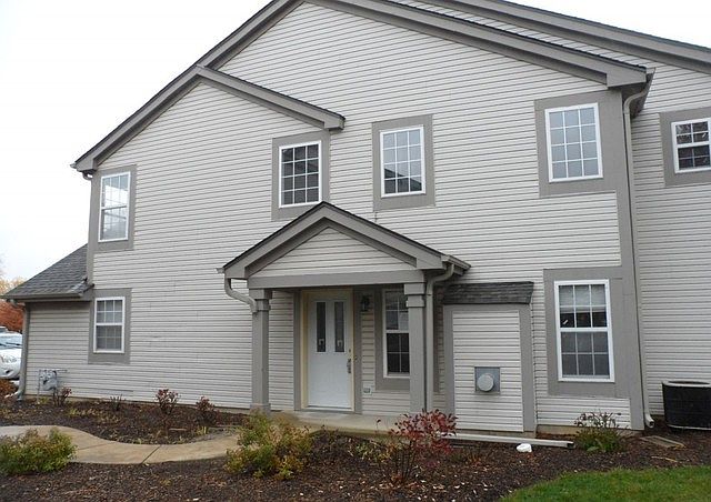 1st image of 2260 Dorchester Ct #7