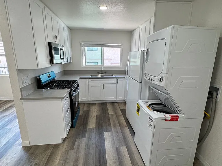 3628 S Cordoba Ave — Photo 12