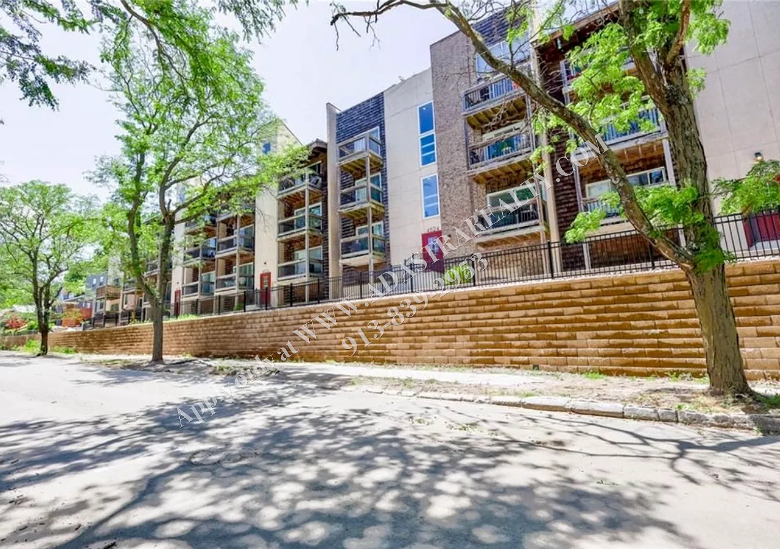 Plaza Penthouse Experience-Available Now!! — Photo 1