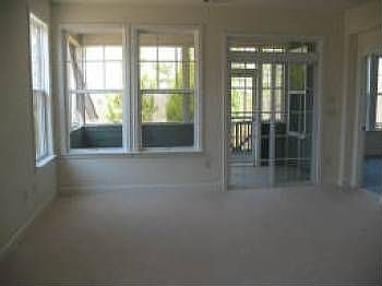 4th image of 3191 Willow Creek Dr SW