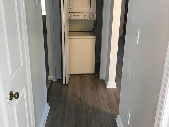 5th image of 1701 Choate Pl #B