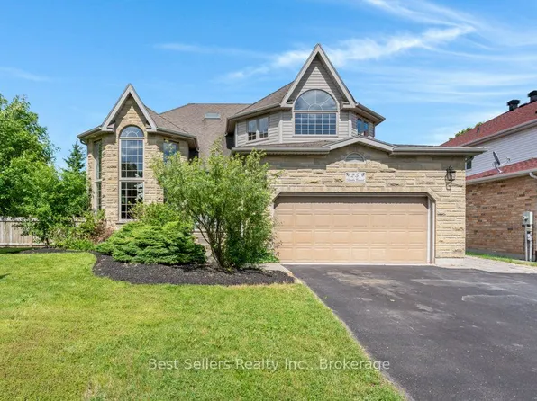 25 Amalia Cres, Guelph, ON N1L 1L2