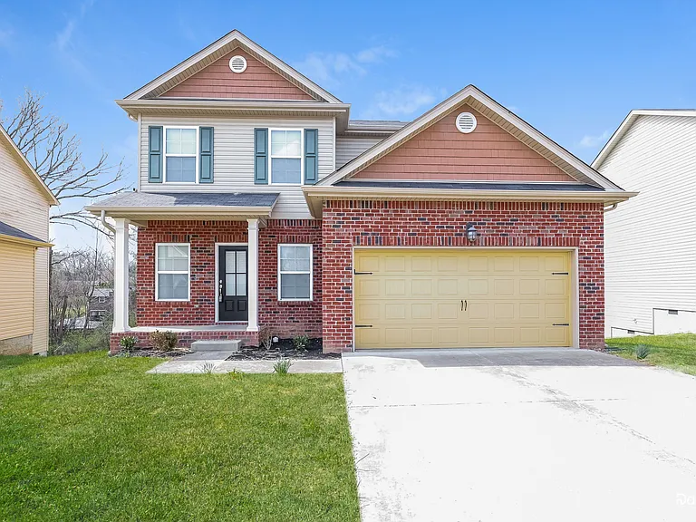 5001 Luker Ln — Photo 1
