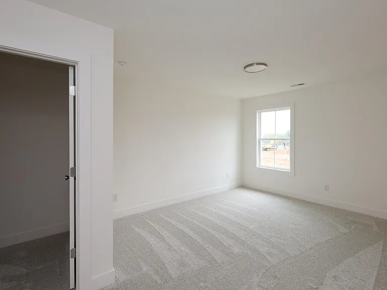 208 Skaggs Blvd — Photo 26