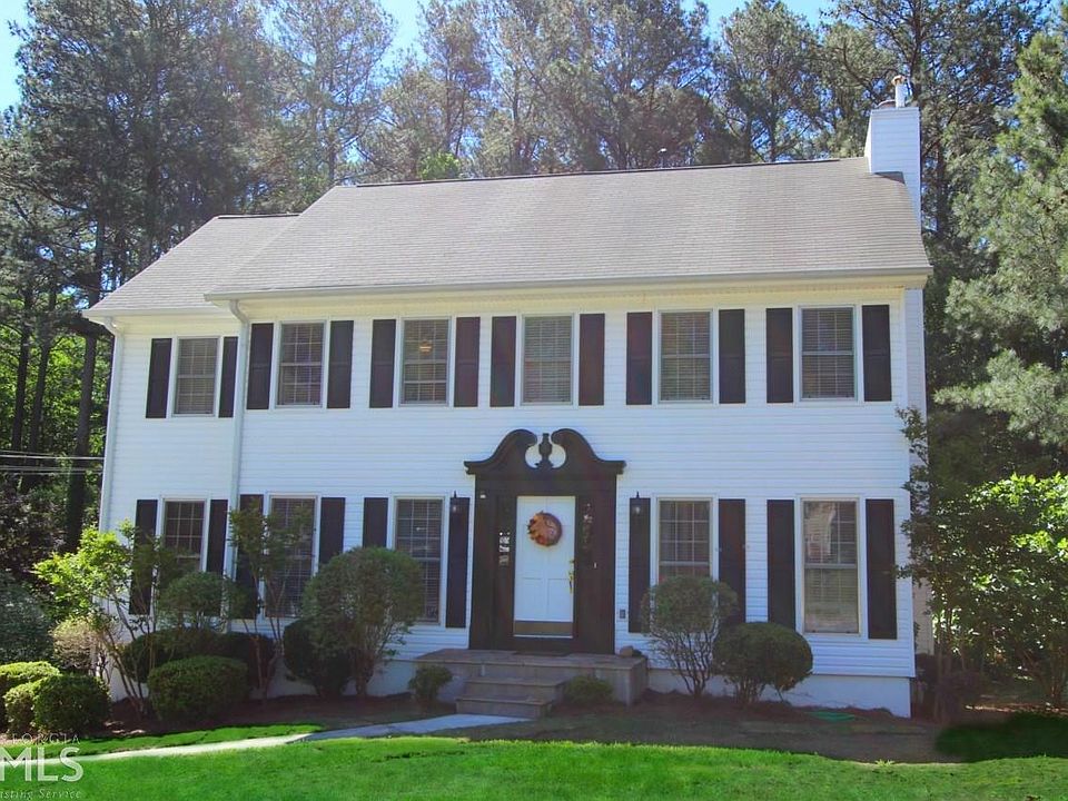 1st image of 734 Oak Moss Dr
