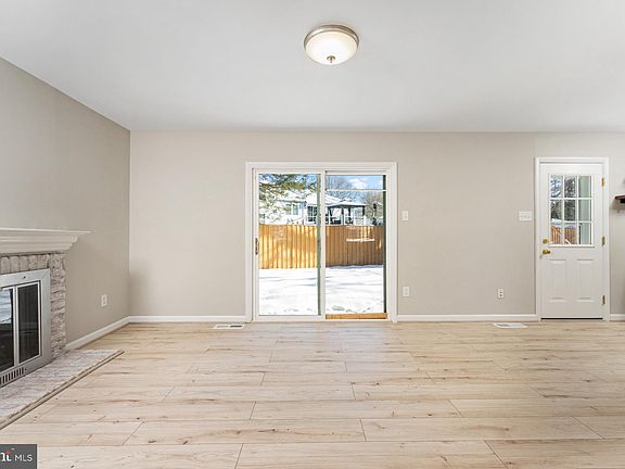 5th image of 4203 Kincaid Ct