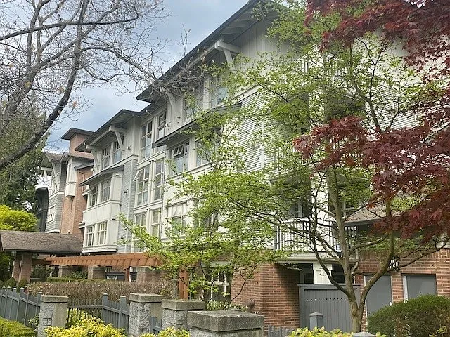 Laurier House — Photo 4