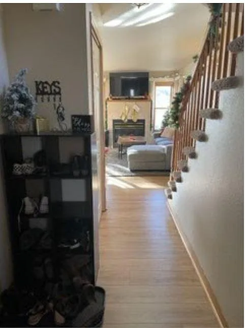 Building Photo - 1621 Underhill Dr #1