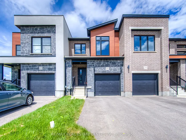 322 Bradshaw Dr — Photo 1