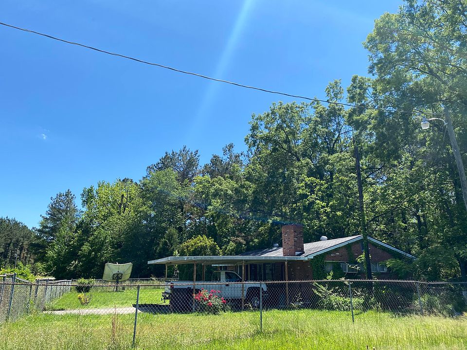 2nd image of 335 Ticky Bend Rd