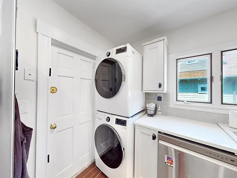 29 Fifield St #29 — Photo 8