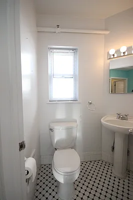 Rented by (Legacy) NY Quality Living Uptown | media 10