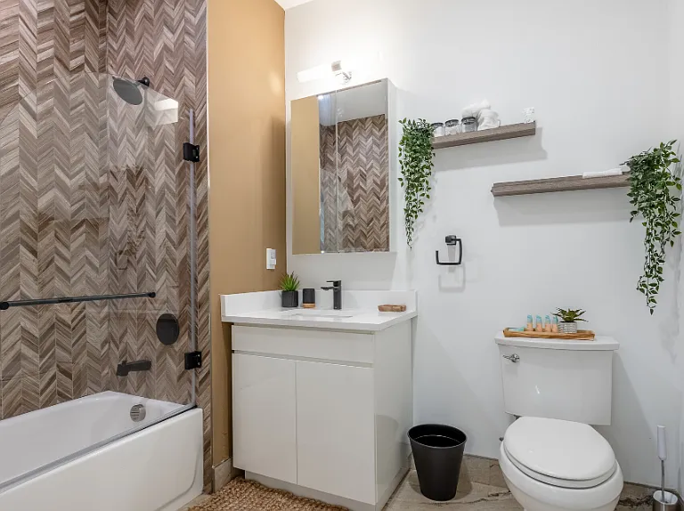 352 13th St #12-1 — Photo 10