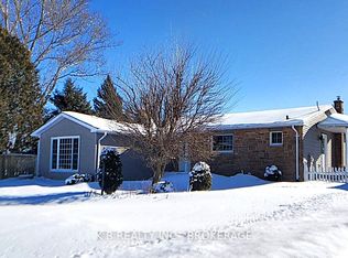 2339 Washburn Rd, South Frontenac, ON K0H1X0