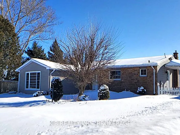 2339 Washburn Rd, South Frontenac, ON K0H 1X0