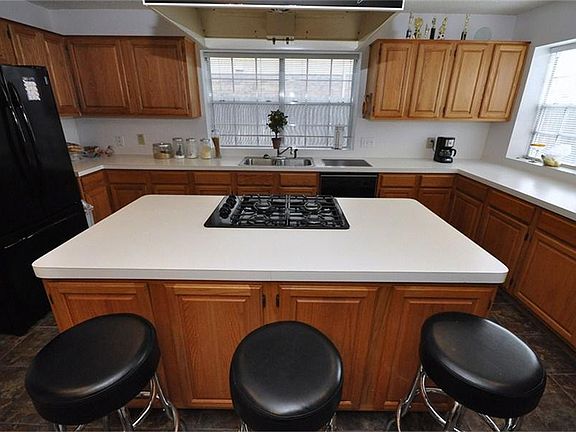 3rd image of 10510 Minturn Ln
